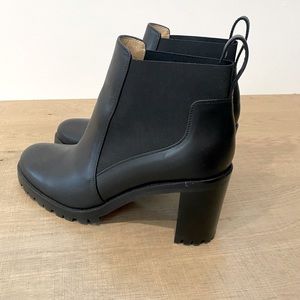 Christian Louboutin. Size 38. Black.